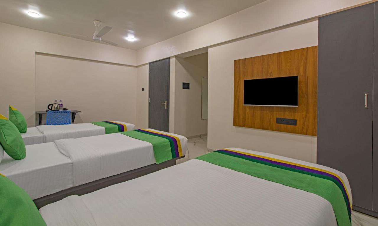 Treebo Atithi Comforts Inn بونة المظهر الخارجي الصورة